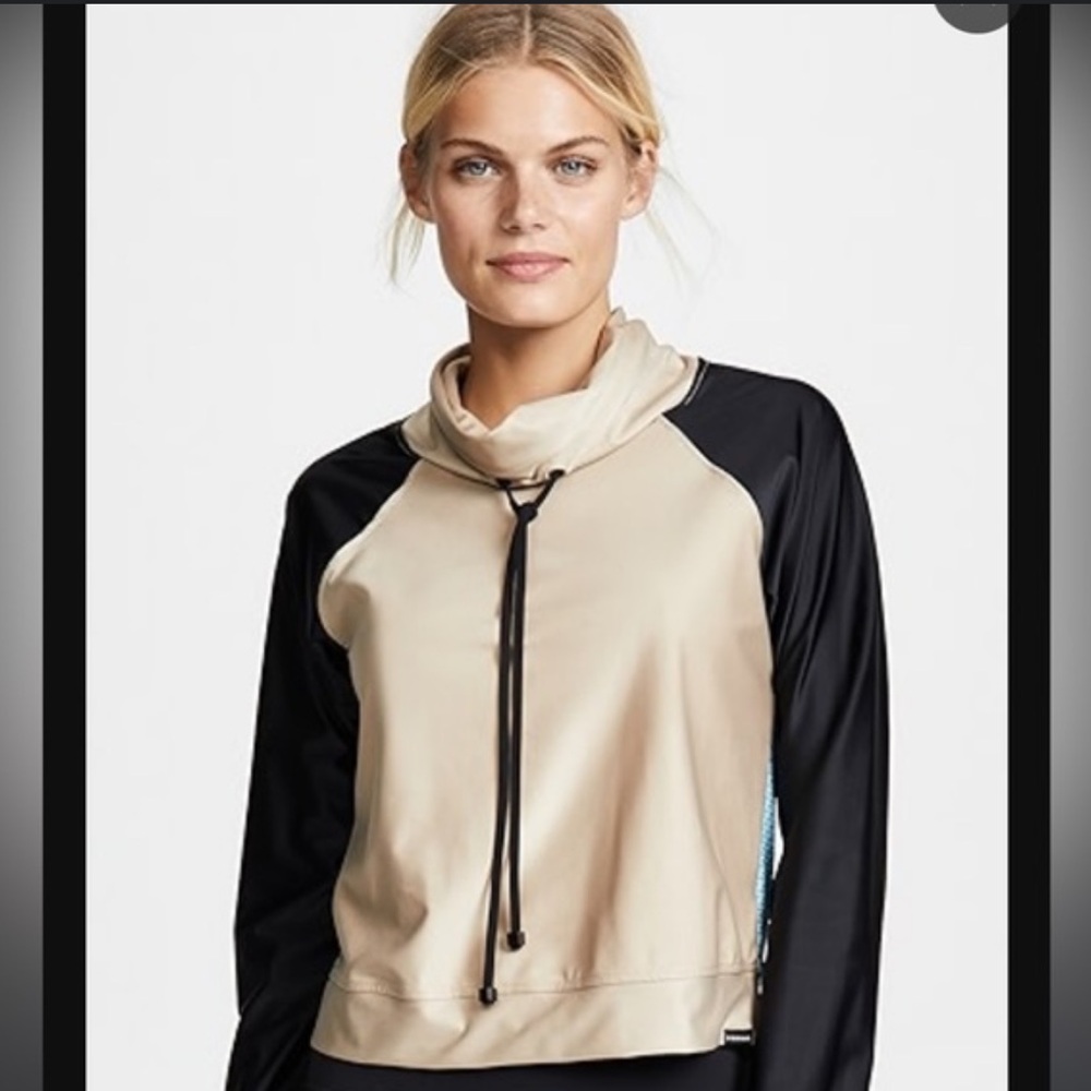 Koral Beige and Black Pullover